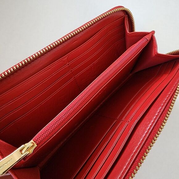 Coach Long Accordion Zip Around Wallet In Signature Canvas With Maroon Accent - Picture 5 of 10